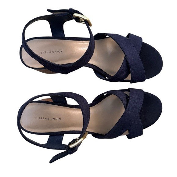 14TH & UNION Navy Blue Sandals w/ Buckle Strap Women 7.5 7-1/2 M - Picture 3 of 8